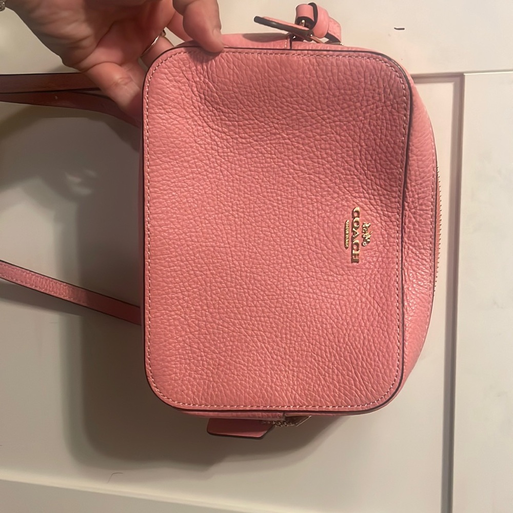Pink coach crossbody bag